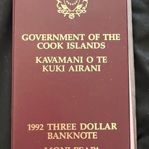 Cook Island $3 dollar uncirculated 1992 Banknote